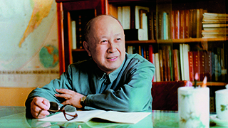 錢學(xué)森：外國人能搞的，中國人為什么不能搞？