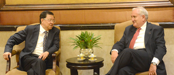 拉法蘭、龍永圖問(wèn)診中歐經(jīng)貿(mào)