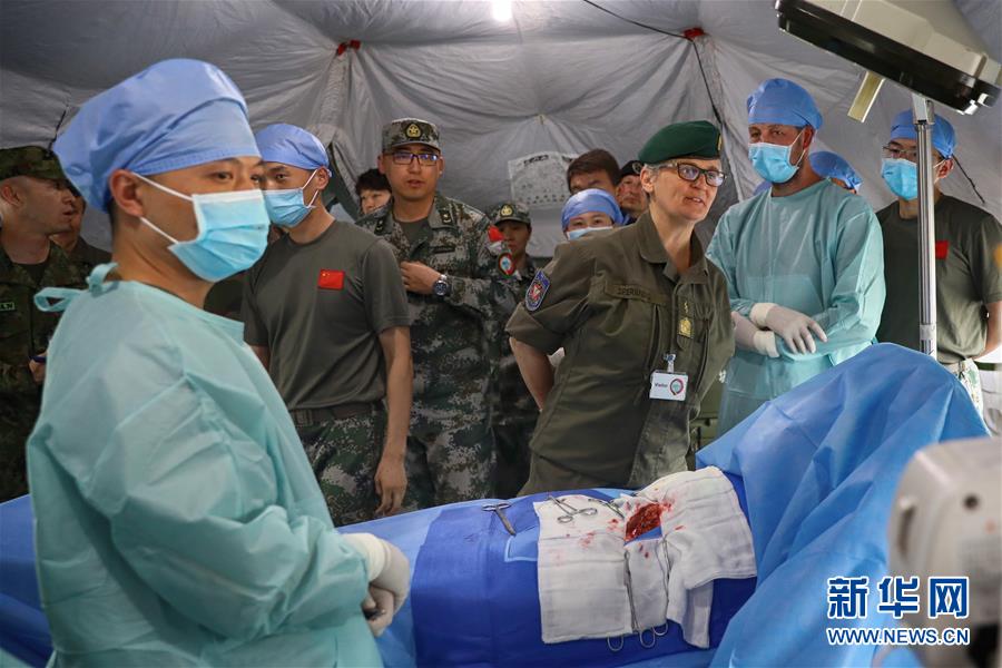 (國際)(3)多國軍官觀摩中德“聯(lián)合救援-2019”衛(wèi)勤實兵聯(lián)合演習(xí)