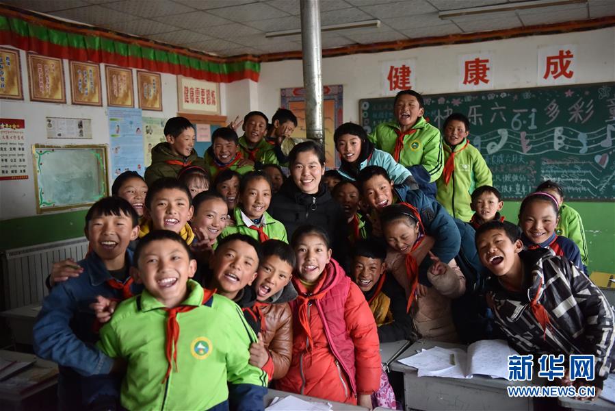 （不忘初心、牢記使命&middot;圖文互動(dòng)）（3）青春之花綻放五千米云端&mdash;&mdash;記扎根海拔最高縣小學(xué)教師夫妻杜安東、曹曉花