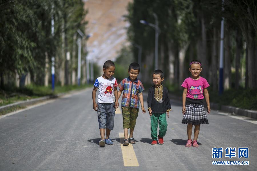 (決戰(zhàn)決勝脫貧攻堅(jiān)·圖文互動)(2)記者手記:尋訪昆侖“桃花源”的“祛病”良方