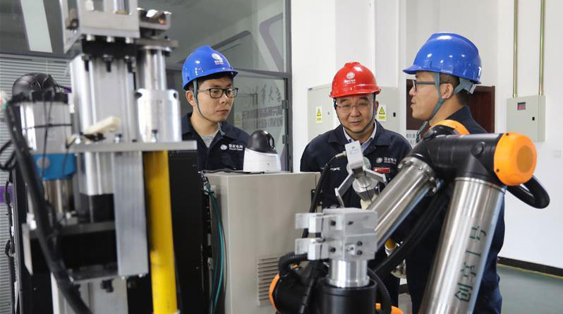 黎明出發(fā)，點(diǎn)亮萬(wàn)家&mdash;&mdash;&ldquo;藍(lán)領(lǐng)創(chuàng)客&rdquo;張黎明的電力搶修人生