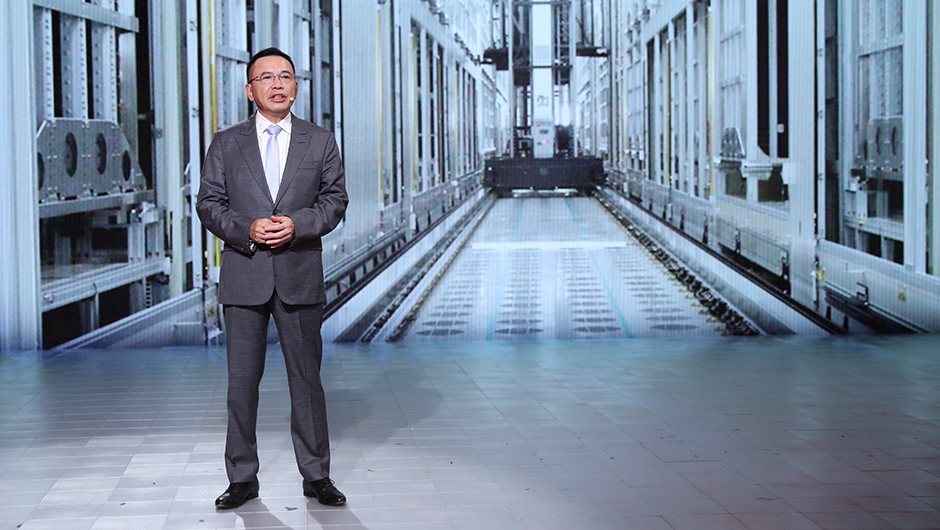 TCL創(chuàng)始人、董事長(zhǎng)李東生