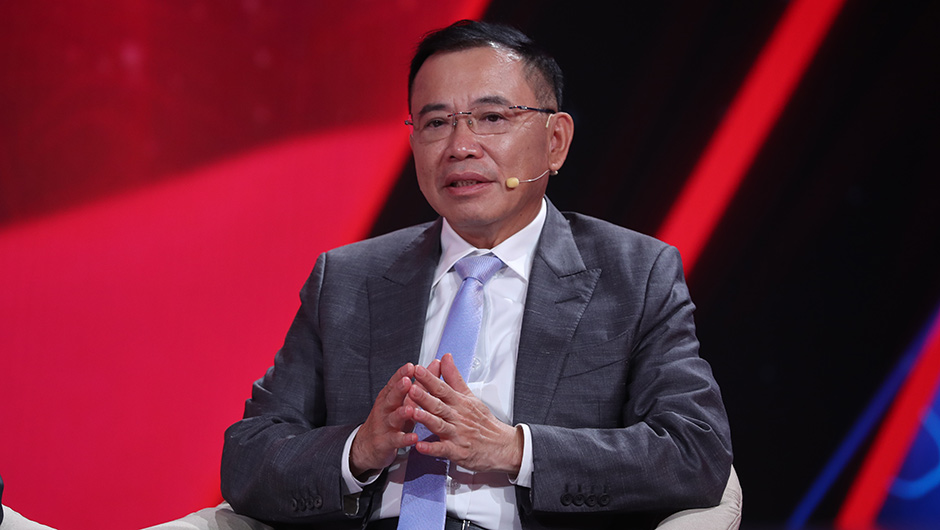 TCL創(chuàng)始人、董事長(zhǎng)李東生解答網(wǎng)友問(wèn)題