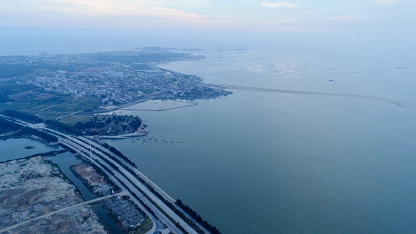 共飲一江水　兩岸一家親&mdash;&mdash;福建正式向金門(mén)供水