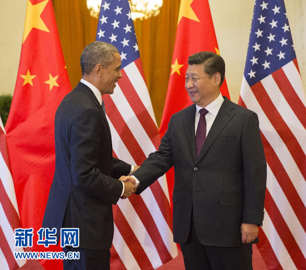 11月12日，國家主席習(xí)近平在北京人民大會(huì)堂舉行歡迎儀式，歡迎美國總統(tǒng)奧巴馬對(duì)中國進(jìn)行國事訪問。 新華社記者 李學(xué)仁 攝